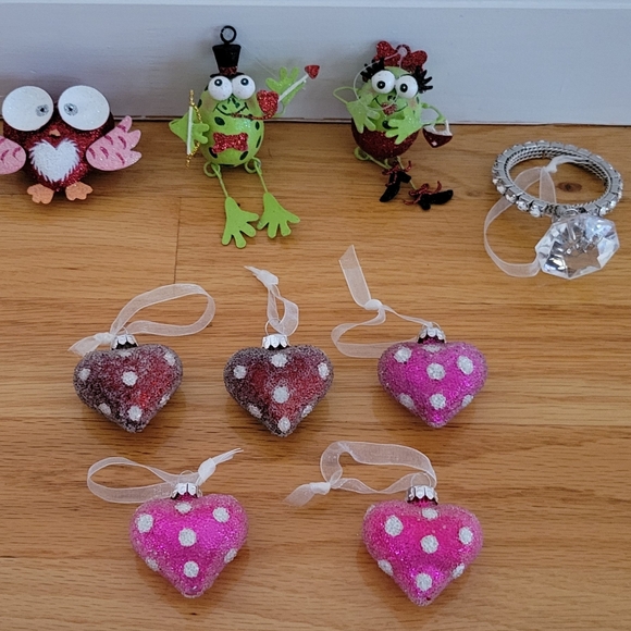 Colorful Pier 1 Easter Decoration and Ornaments - Picture 9 of 10